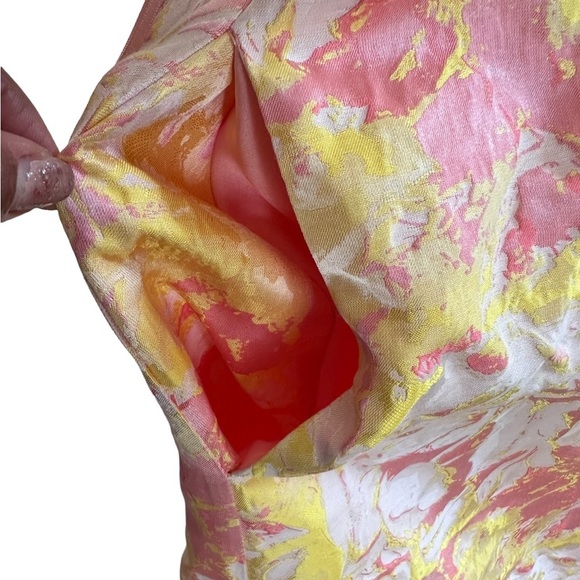 Pastel Floral Halter Shift Dress - Picture 4 of 6